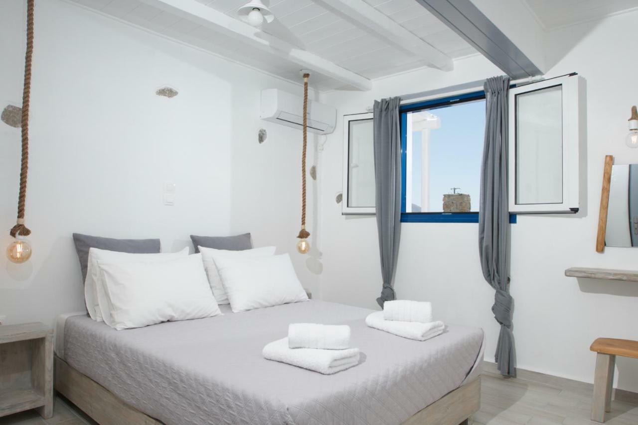 Parian White Luxury Apartments Páros Dış mekan fotoğraf