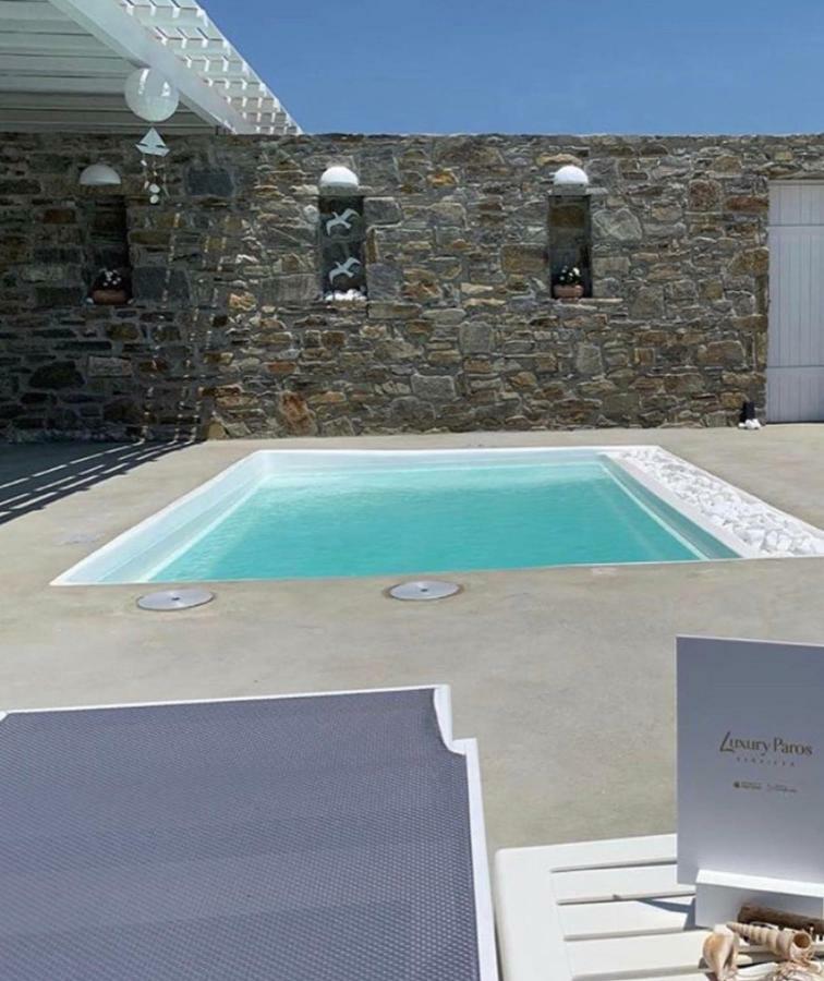 Parian White Luxury Apartments Páros Dış mekan fotoğraf